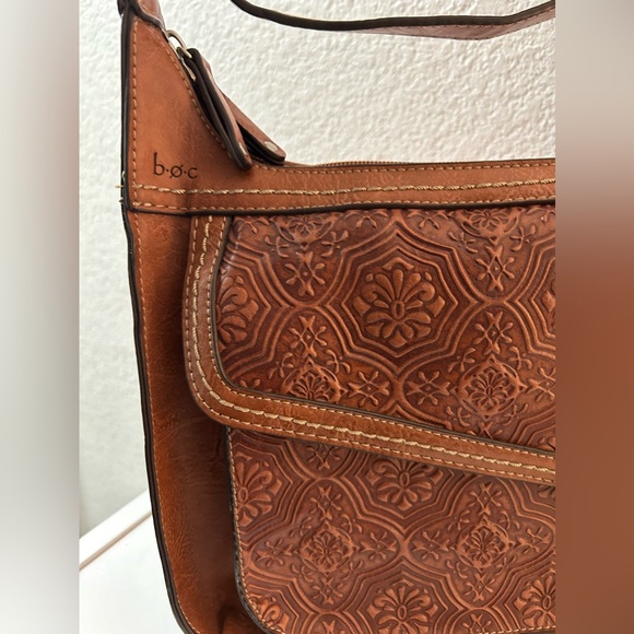 B.O.C Born Concept Brown Tool Frame Purse Aztec Tribal Bag Floral Embossed - Picture 4 of 4